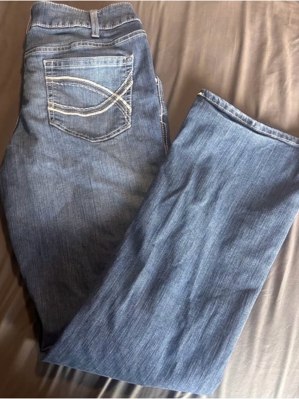 Ariat Women's Medium Blue Bootcut Jeans with Embroidered Pocket